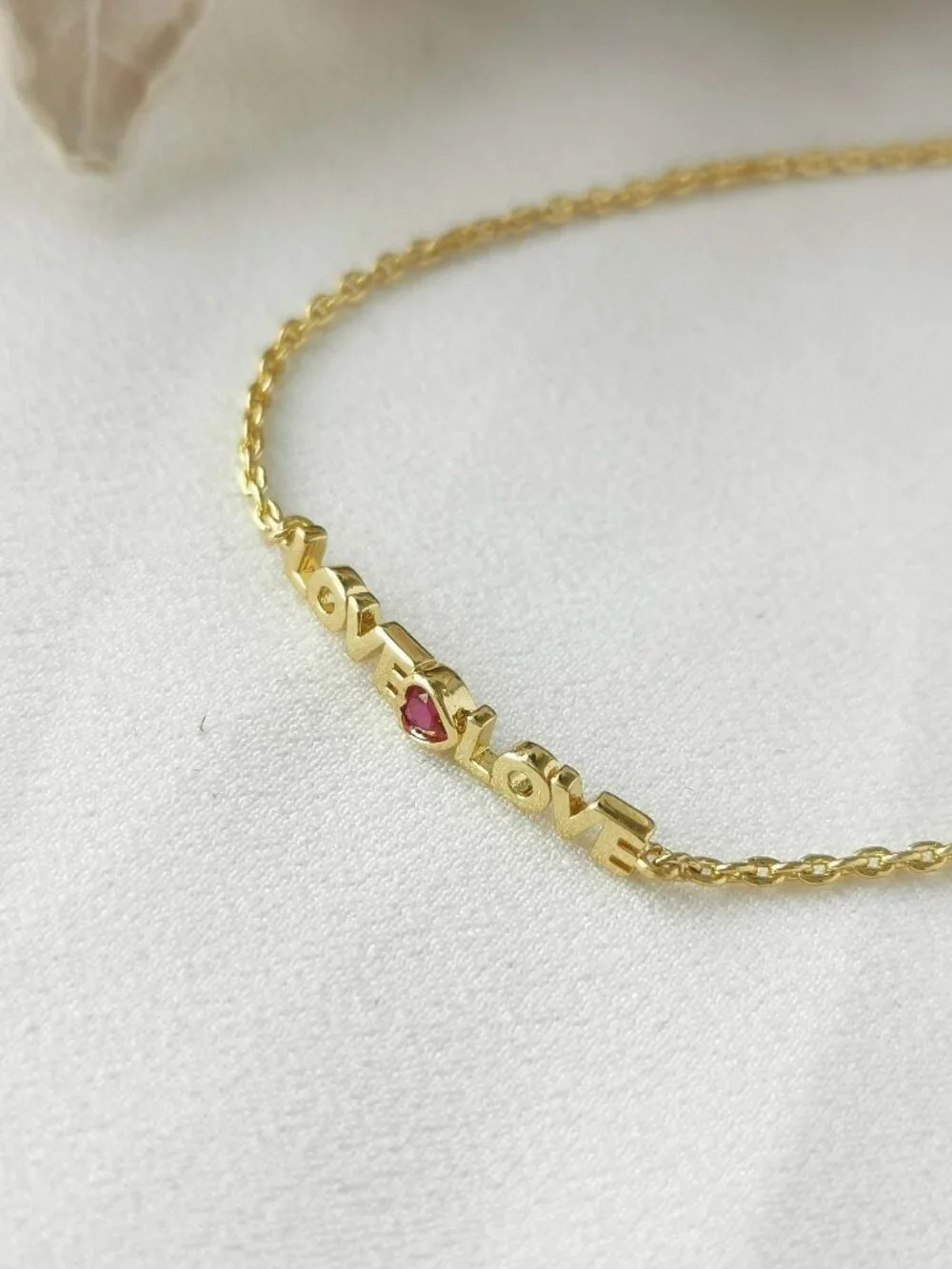 Kate Spade love you mom Gold Bracelet NEW Perfect condition - Picture 2 of 3
